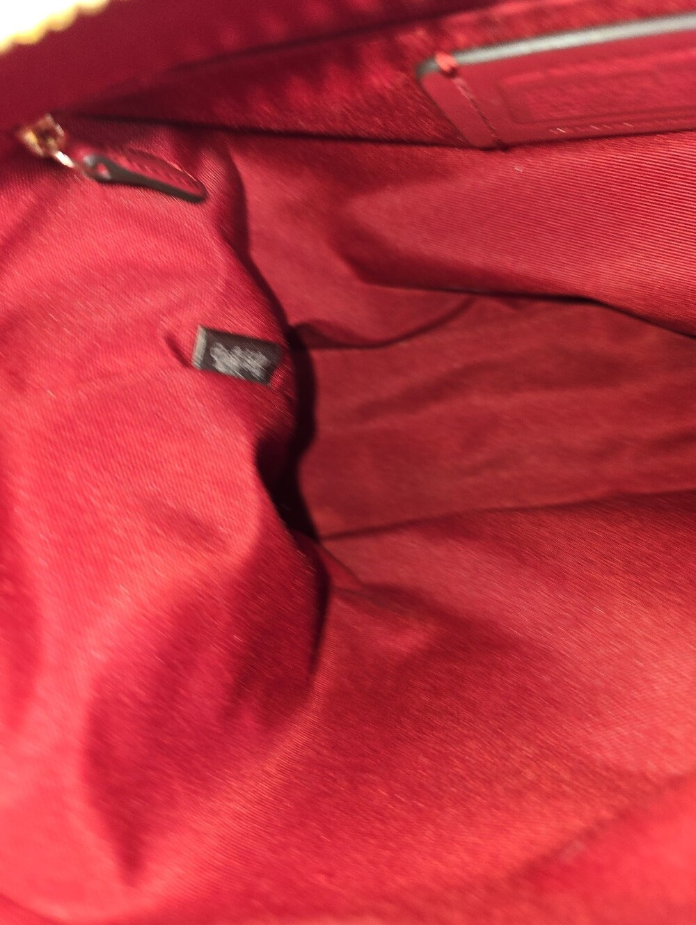 Coach Red Pebbled Leather Satchel Purse With Pink Tag And Heart Charm - Picture 11 of 12